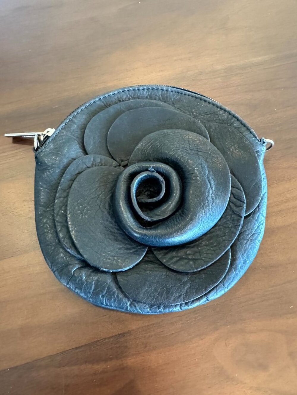 Vintage Black Leather 3D Flower Zippered Pouch Crossbody Wristlet Italy *READ*